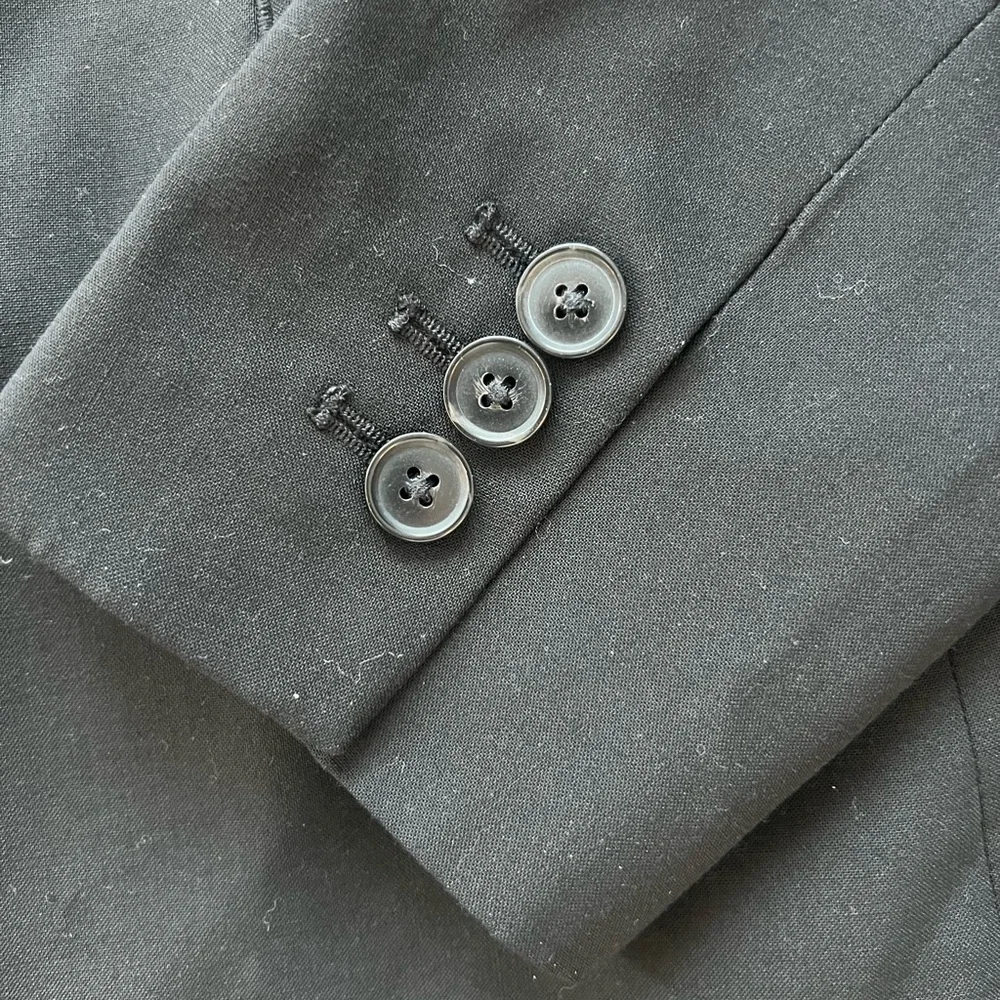 Banana Republic Black Long and Lean Blazer, Size 8 - Picture 3 of 4